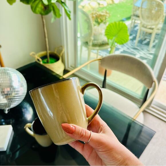 3 VINTAGE Neutral Tan Beige Black Inner Rim Classic Glaze Ceramic Coffee Mug Set - Picture 11 of 16